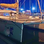 보트호텔 Catamaran Corto Maltese Iii